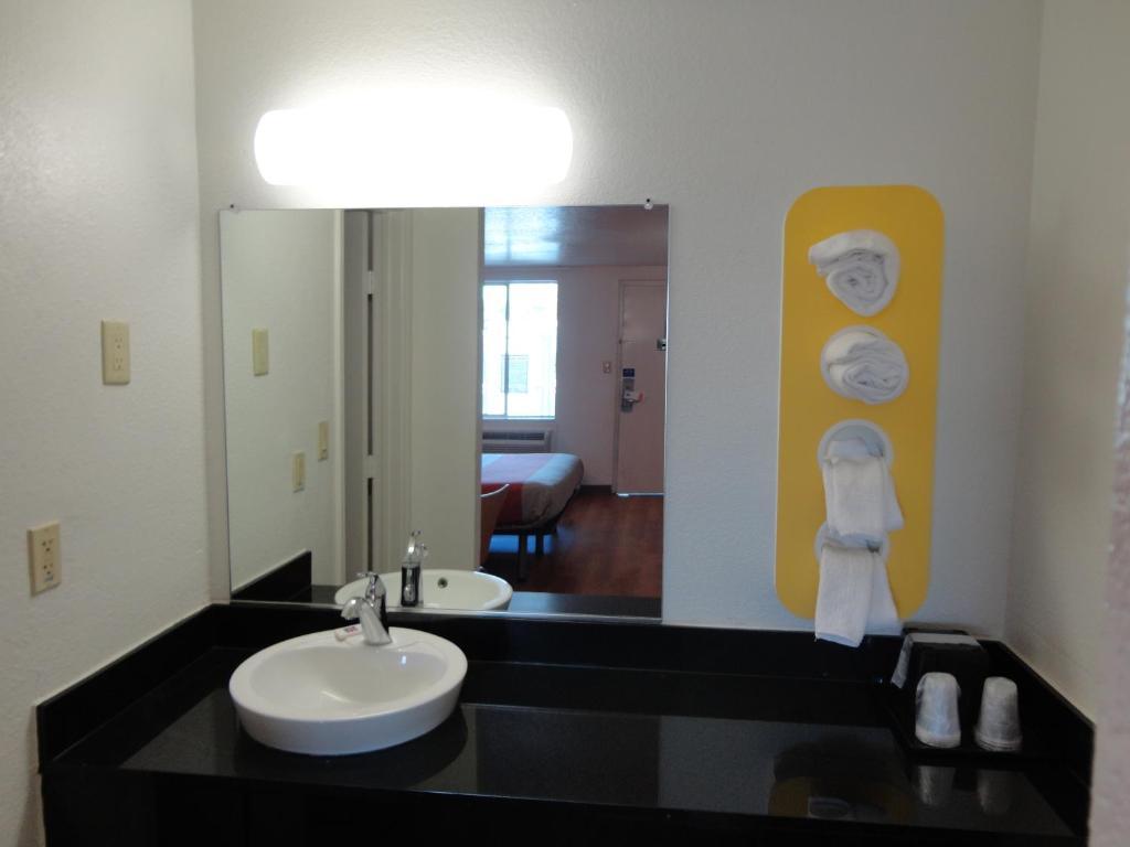Hotel 6-round Rock, Tx Round Rock